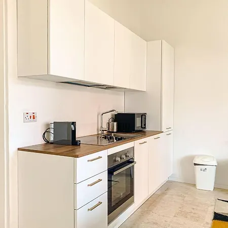 Designer Furnished - Entire 1b By Solea Sliema