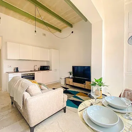 Designer Furnished - Entire 1b By Solea * Sliema