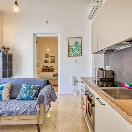 公寓 Maltese 1b With Traditional Balcony By Solea *