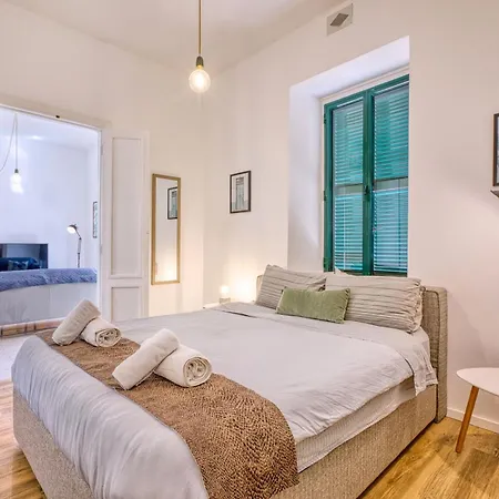 Apartment Maltese 1b With Traditional Balcony By Solea Sliema