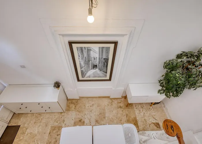 公寓 Maltese 1b With Traditional Balcony By Solea 斯利马