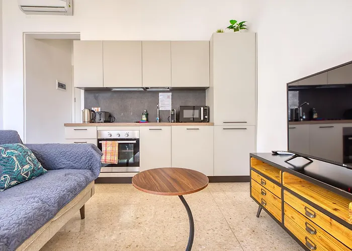 Maltese 1b With Traditional Balcony By Solea 公寓 *